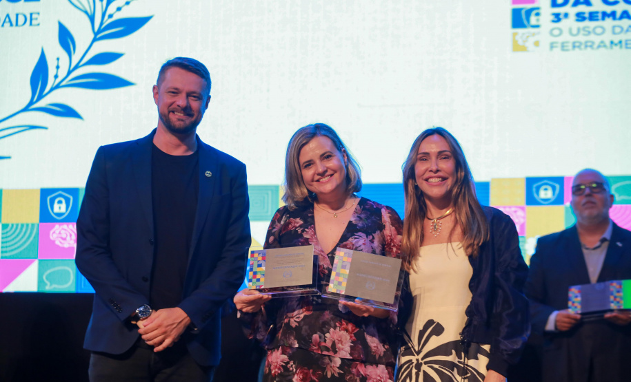Imagens do segundo dia do 2° Congresso de Governança da CGE-PR, realizado no Canal da Música.