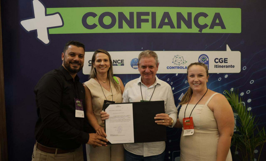 Reunião do controla parana no evento mais cidades