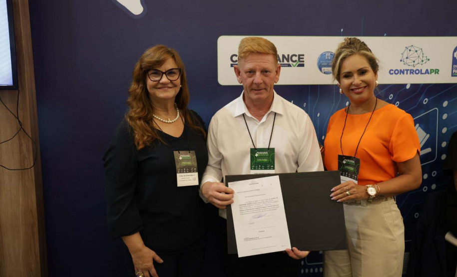 Reunião do controla parana no evento mais cidades