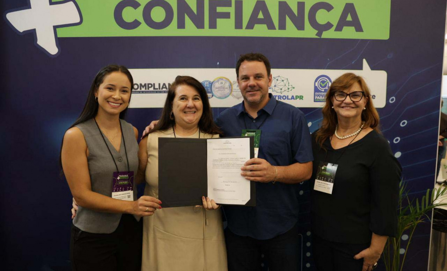 Reunião do controla parana no evento mais cidades