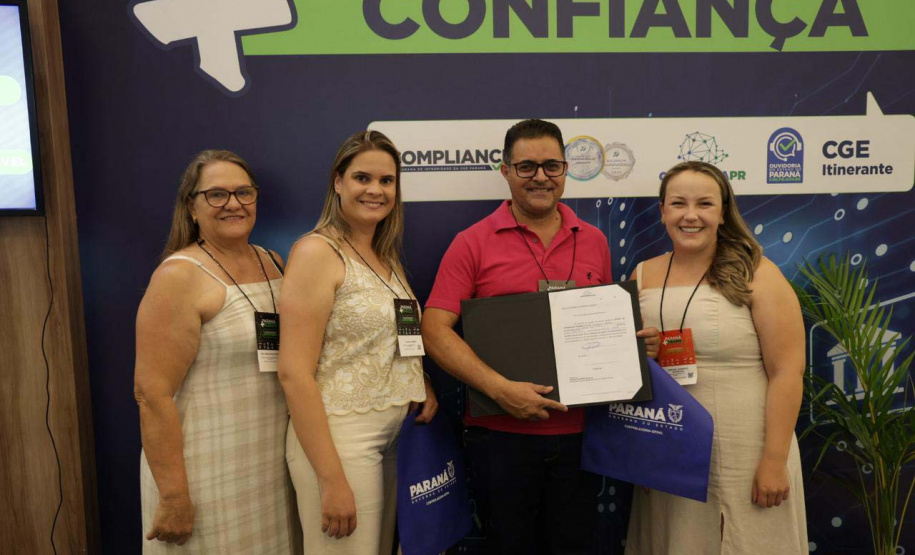 Reunião do controla parana no evento mais cidades