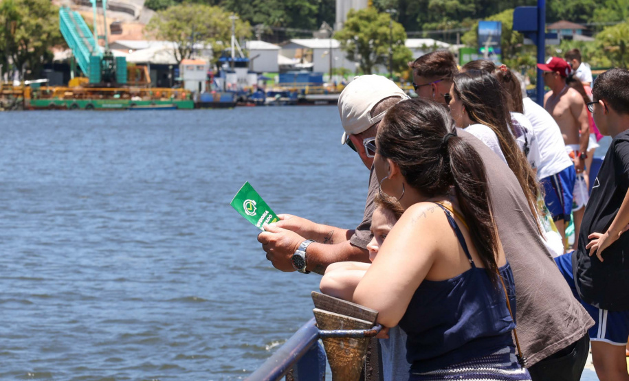 pessoas abordadas pelas equipes do CGE Itinerante