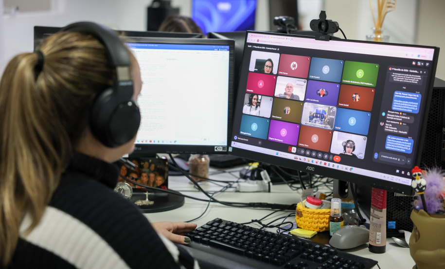 servidores da CGE falam on-line com prefeituras