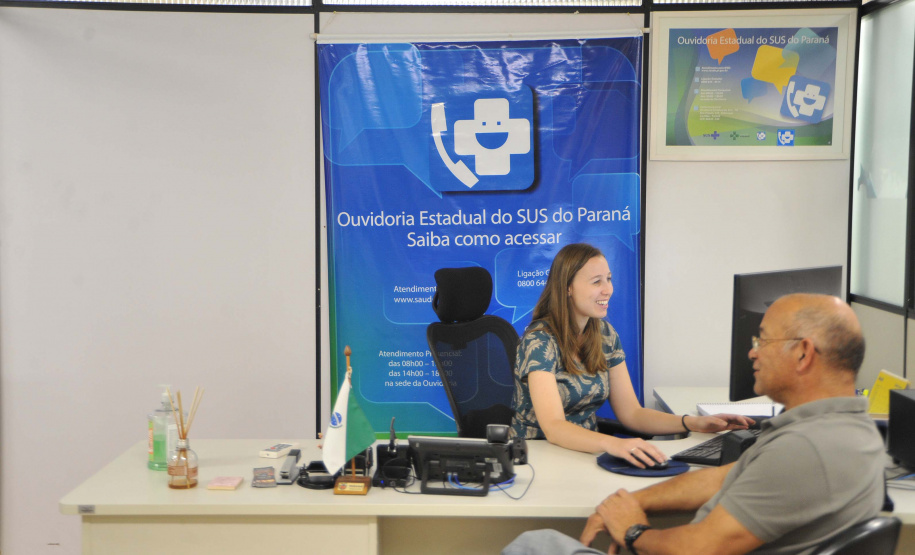 Paraná conta com ouvidoria da Saúde em todos os 399 municípios